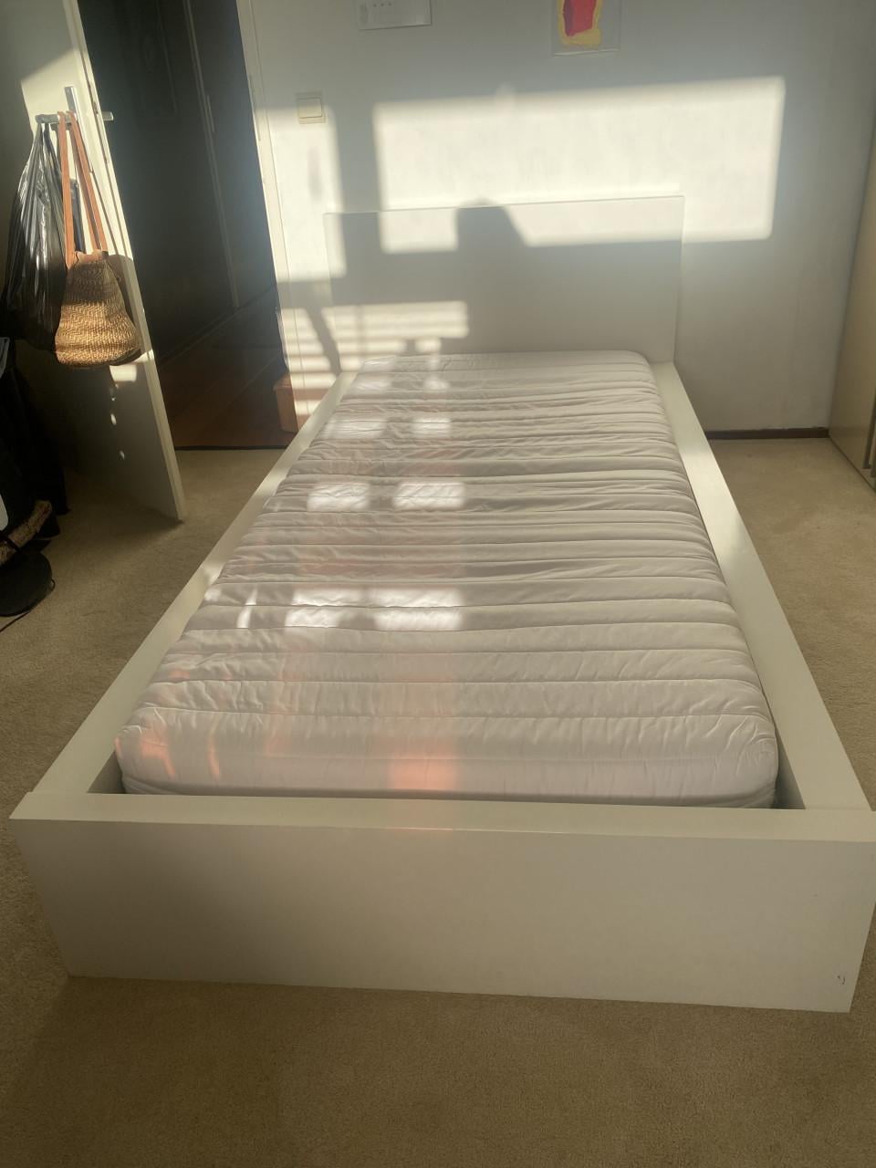 Wit Ikea malm eenpersoonsledikant
