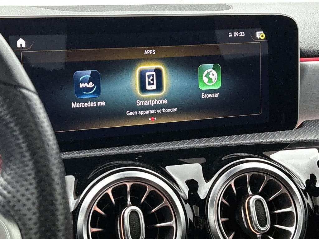 Mercedes-Benz A-Klasse 200 business solution amg | automaat | half leder | 