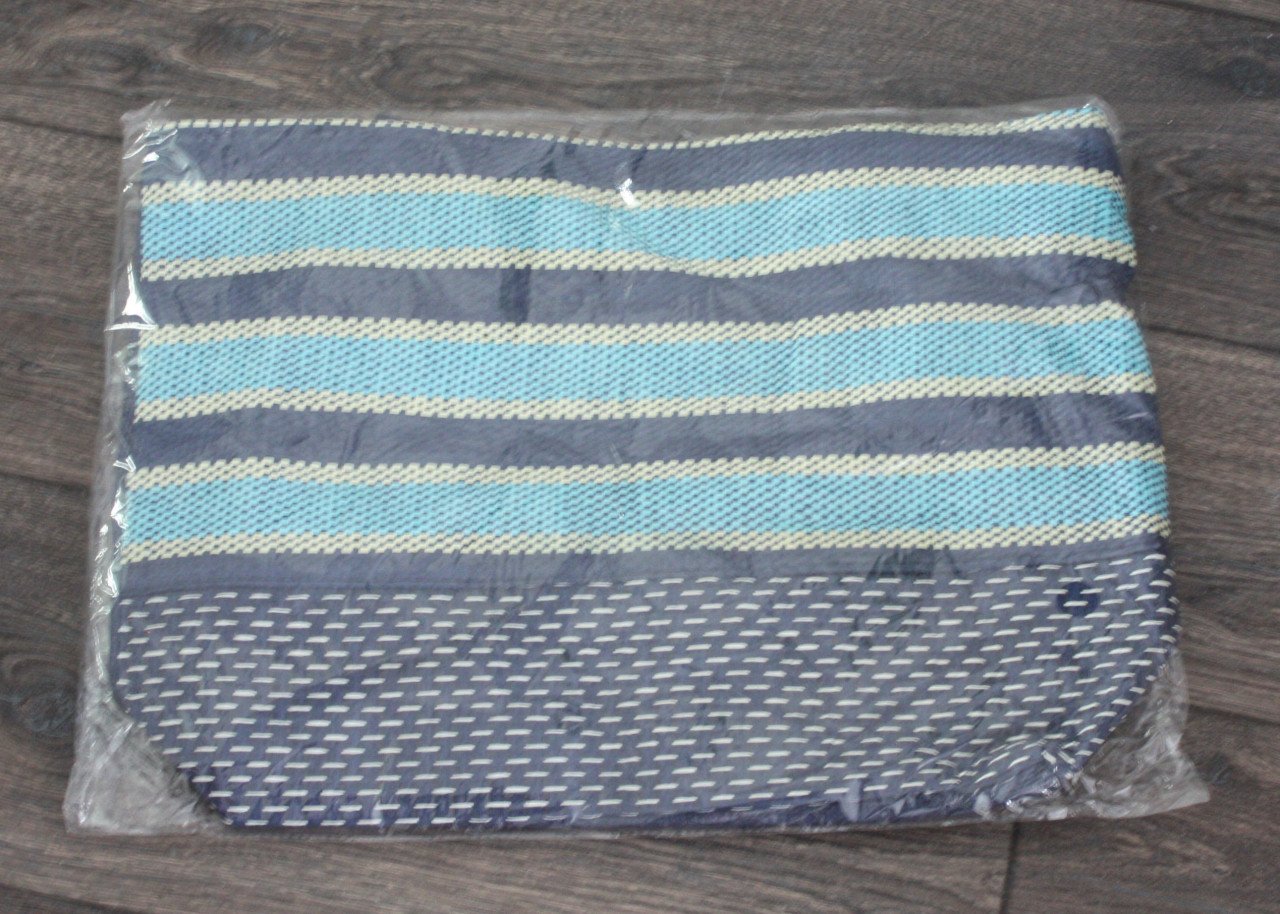 Nieuwe blauwe tas
