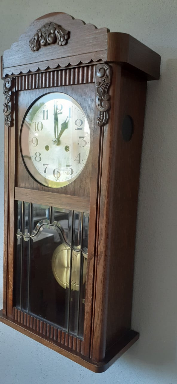 Antieke regulateur uit 1930 junghanz pfeilkreuz goed lopend merk junghanz