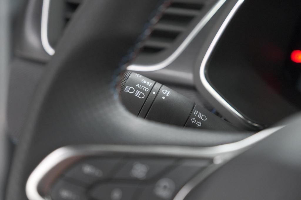 Renault Captur 1.8 e-tech full hybrid 160 esprit alpine | rondom camerazich