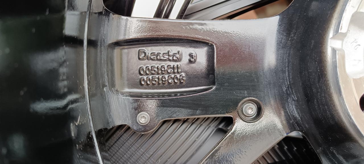 Originele Peugeot 308/Astra L 18inch exclusieve winterset.