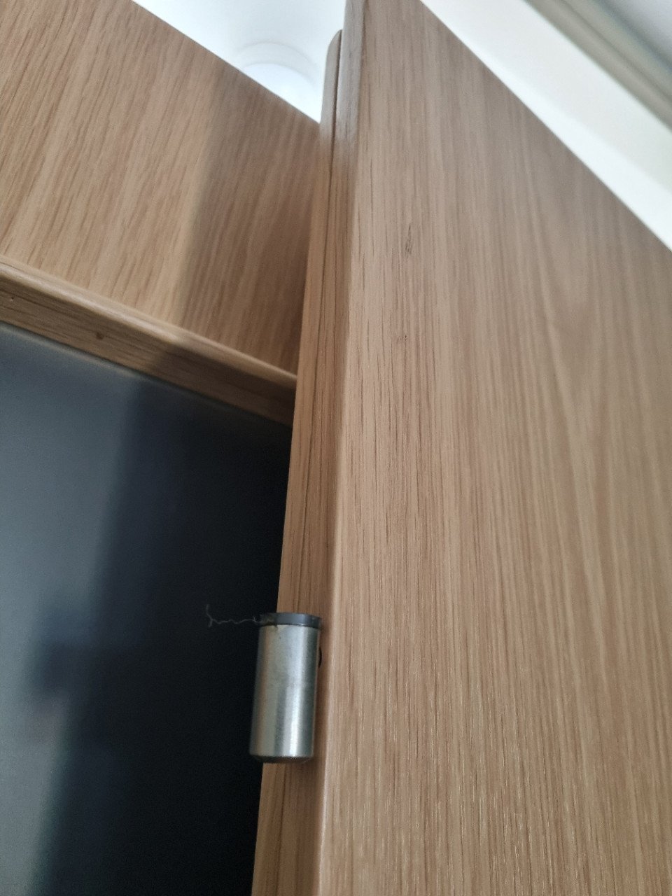 4x luxe houten opdekdeur met 1x glas totaalprijs € 30,-