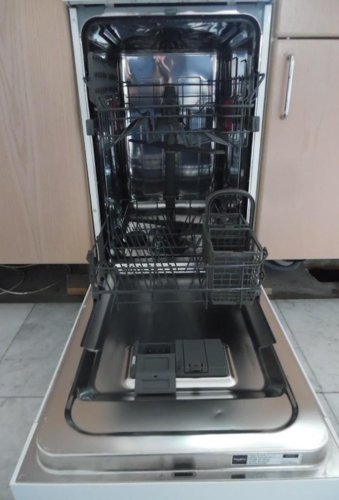 Gratis defecte Whirpool vaatwasser
