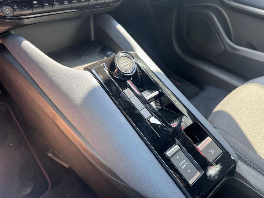 Alfa Romeo Junior elettrica 54 kwh