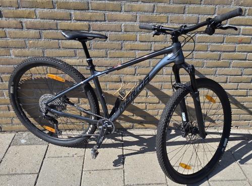 Merida big 9 400 met dropperpost