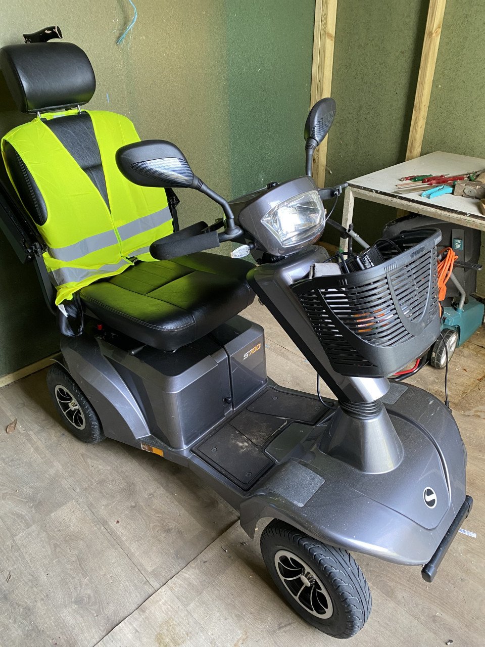 Scootmobiel Sterling S700