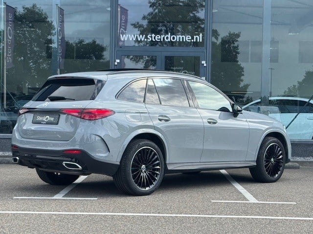 Mercedes-Benz Glc 300e 4matic amg line l panoramadak l night l memory l weg