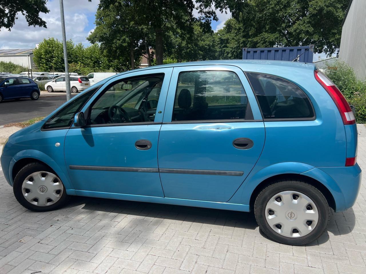 Opel Meriva 1.6-16VEnjoy inruilkoopje €750