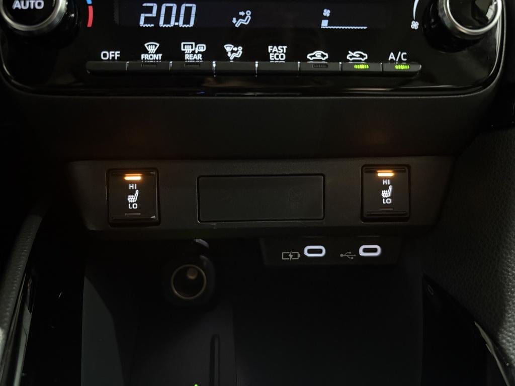 Toyota Yaris 1.5 hyb. 115 dynamic | pack comfort |