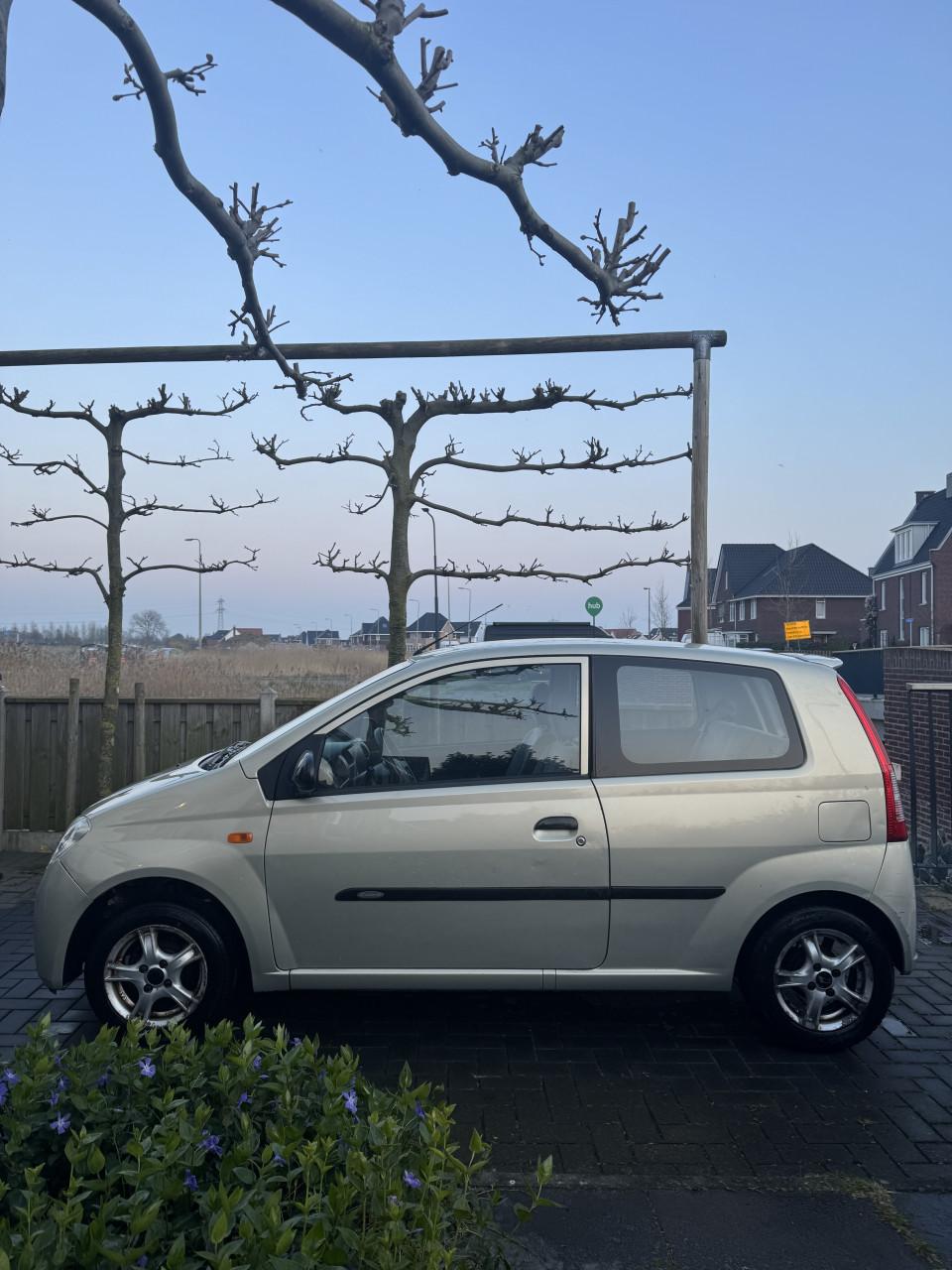 Daihatsu Cuore 1.0-12V Tokyo