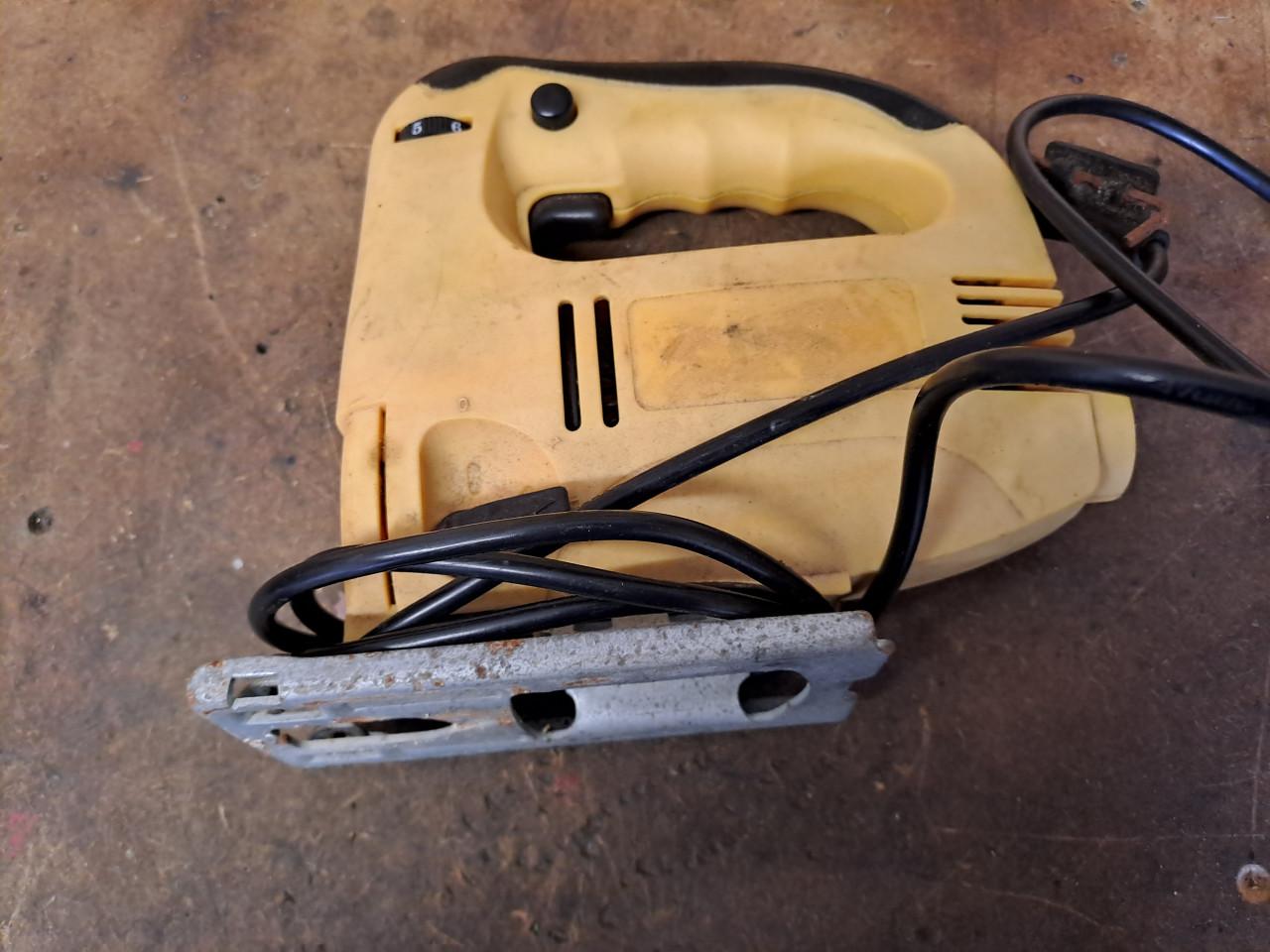 Te koop rommelmarkt spullen adv.2