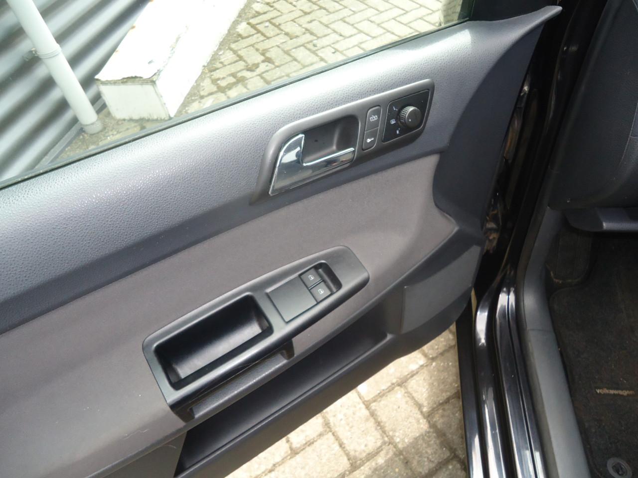 VOLKSWAGEN POLO 14-16V 3DRS COMFORTLINE