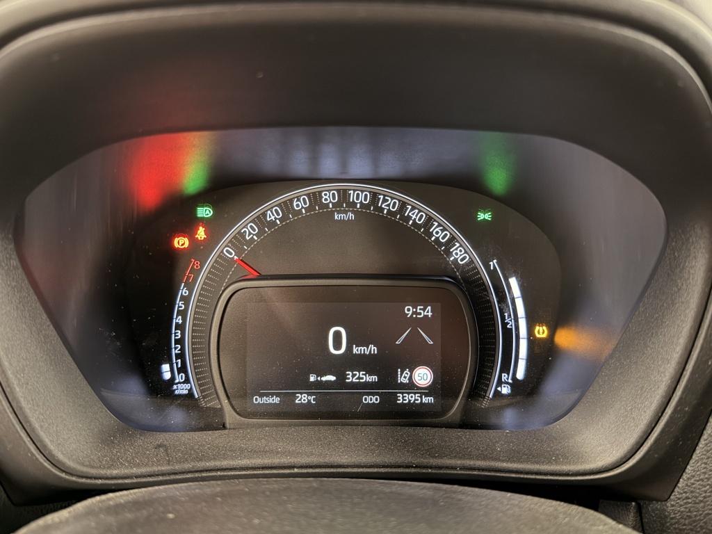 Toyota Aygo x 1.0 vvt-i mt play| camera| carplay| airco