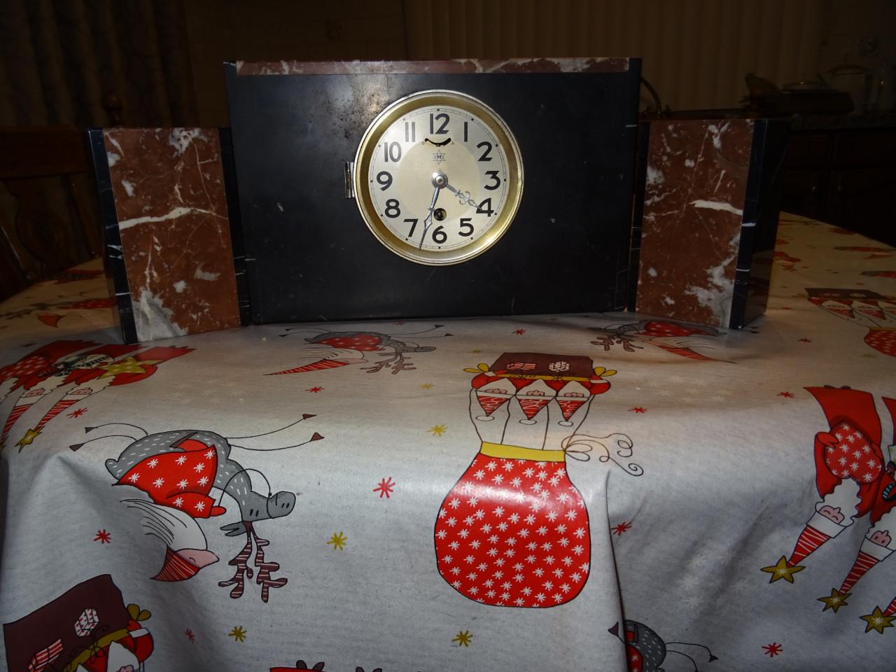 Te koop mooi schouwstel marmer uit boedel