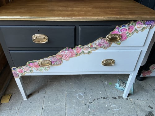 Unieke vintage Ladekast