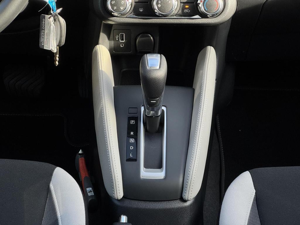 Nissan Micra 1.0 ig-t n-connecta connect pack, automaat!