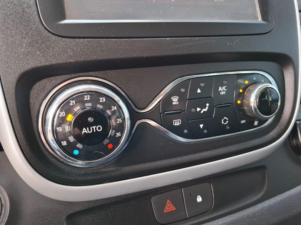 Renault Trafic 1.6 dci t29 l2h1 dc comfort dubbel cabine / airco / trekhaak