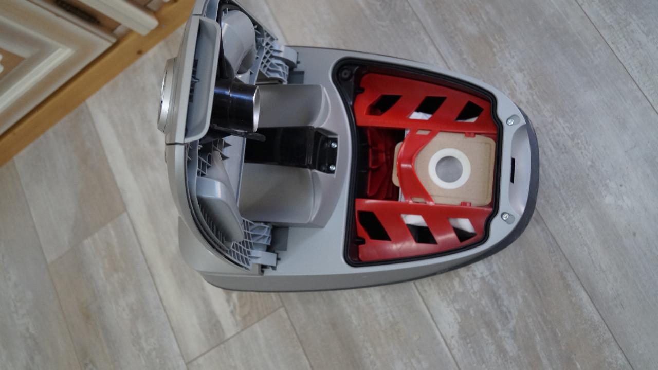 Nilfisk elite energy 750 Watt classic parket / gladde vloer stofzuiger.