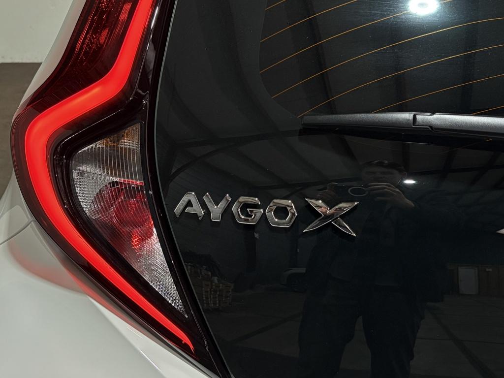 Toyota Aygo x 15 hydrid play | black & white |