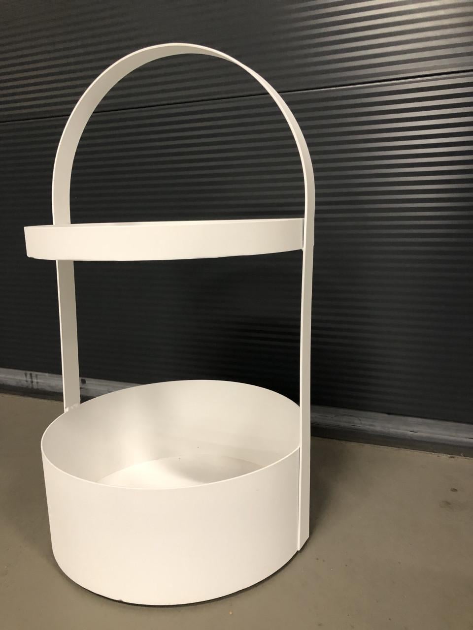 Metalen bijzettafel