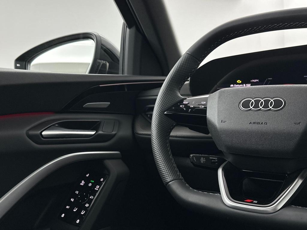 Audi Q5 s edition competition e-hybrid 270 kw / 367 pk suv