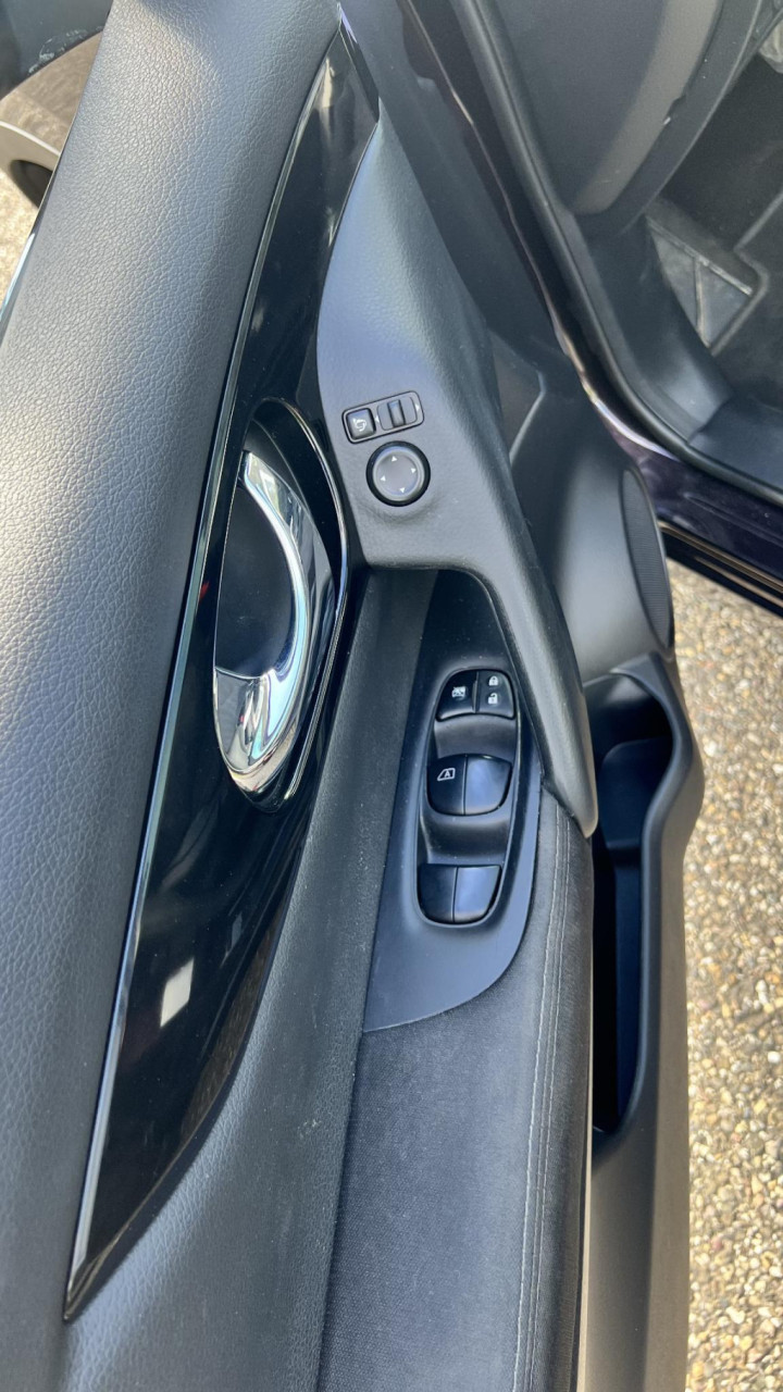 Nissan Qashqai 1.2 connect edition