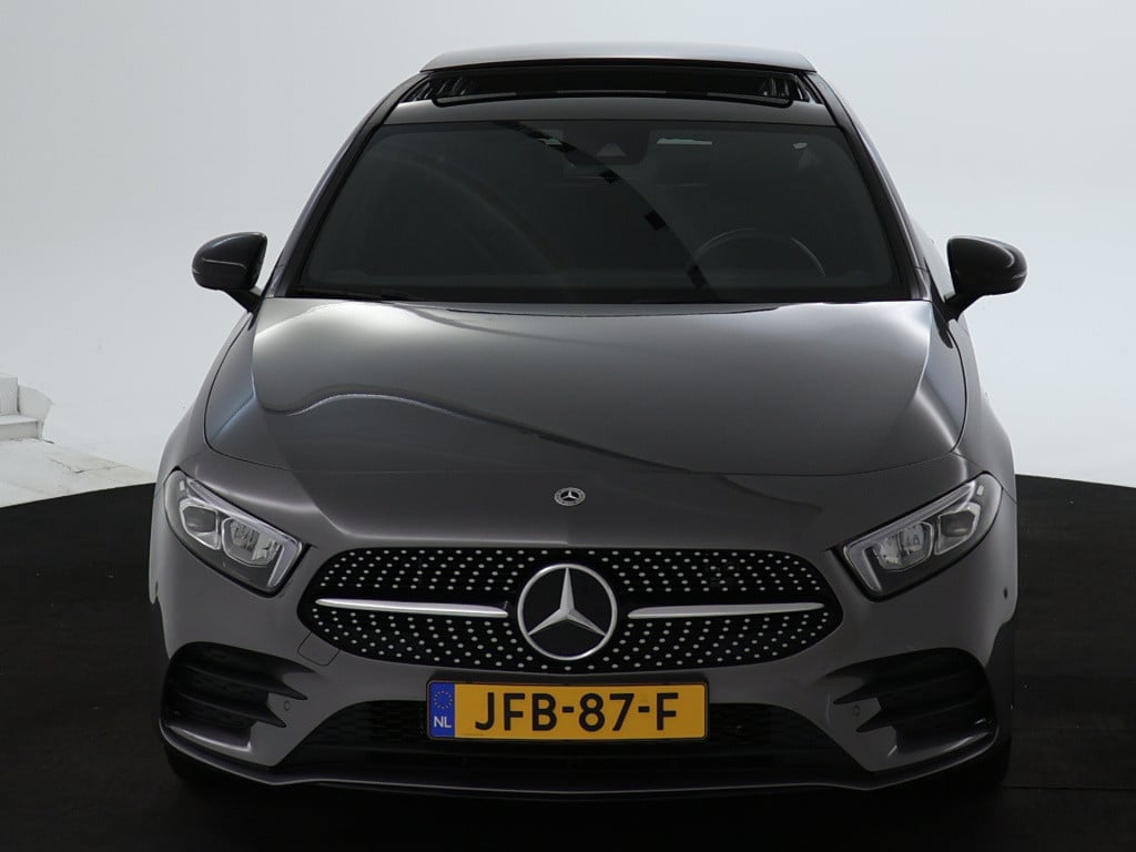 Mercedes-Benz A-Klasse 250 e sedan amg plug-in hybride amg line | night pak