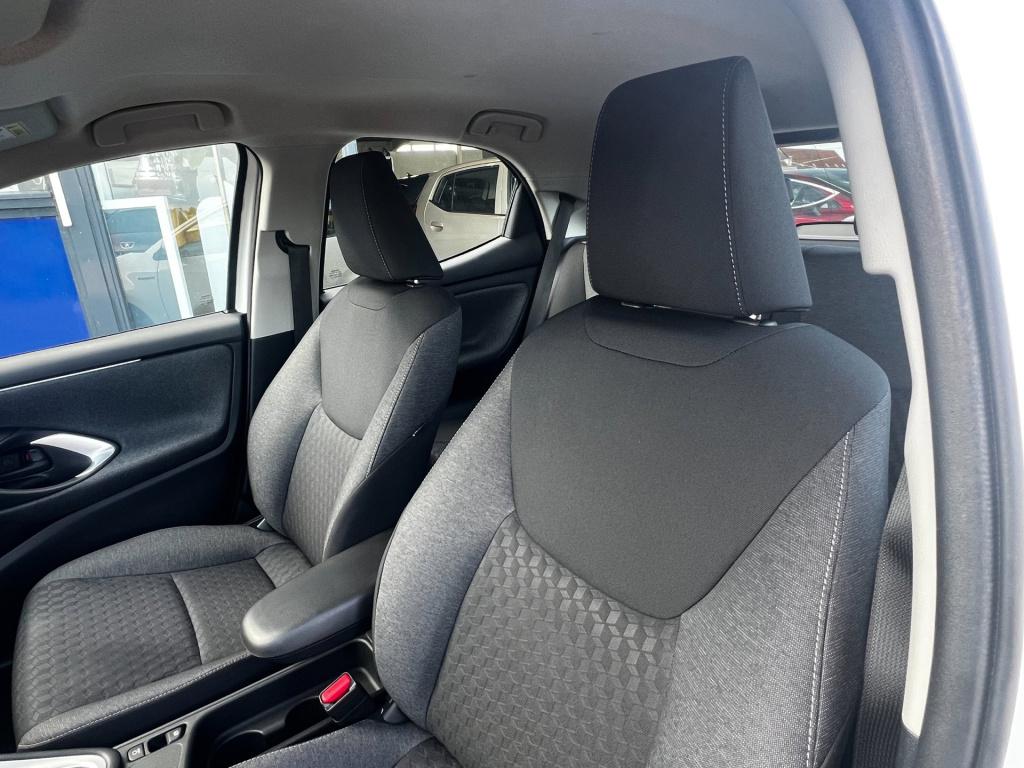 Toyota Yaris 1.5 hybrid dynamic line, camera, carplay, navi enz..