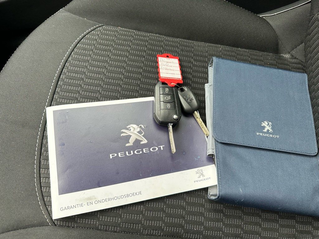 Peugeot 208 1.2 puretech allure
