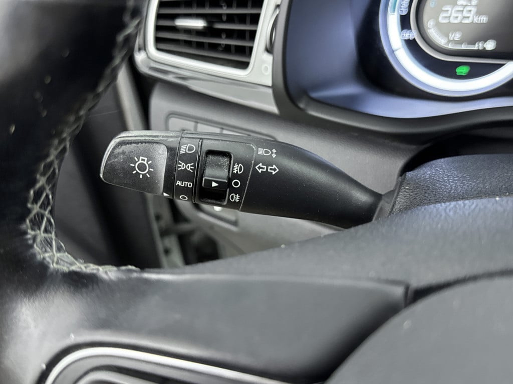 Kia Niro 1.6 gdi hybrid businessline | navigatie | parkeercamera | hybride 