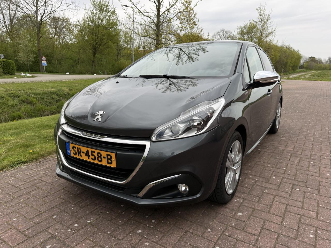 Peugot 208 2017 82pk