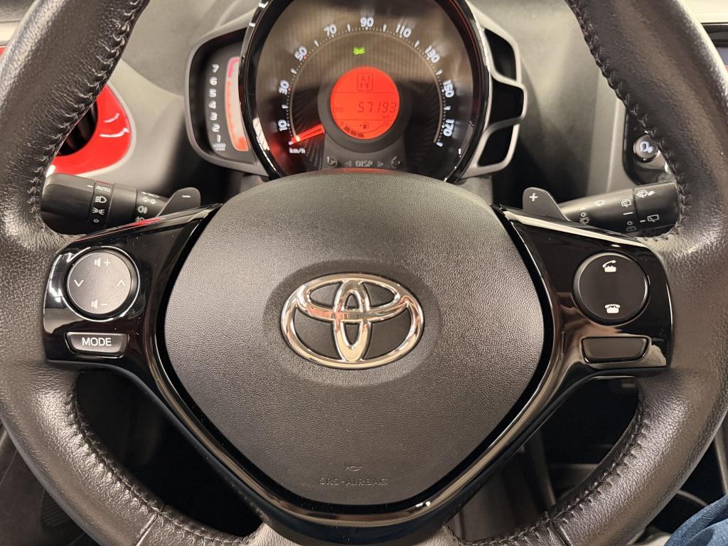 Toyota Aygo 1.0 vvt-i x-joy