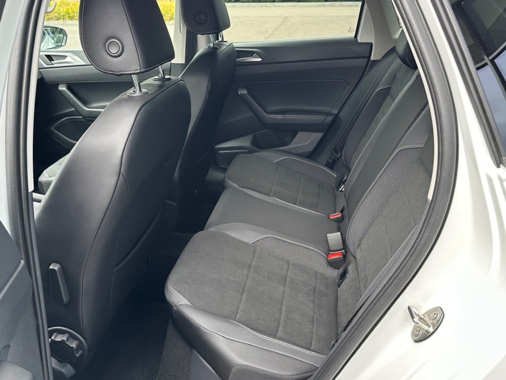 Volkswagen Polo 1.0 tsi dsg style | led | alcantara | keyless | camera | ri