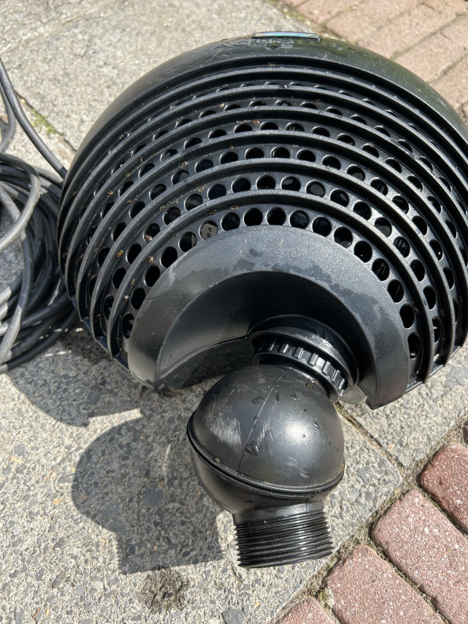 Te koop oase aquamax 8500 lpu Vijverpomp sterke en zuinige pomp