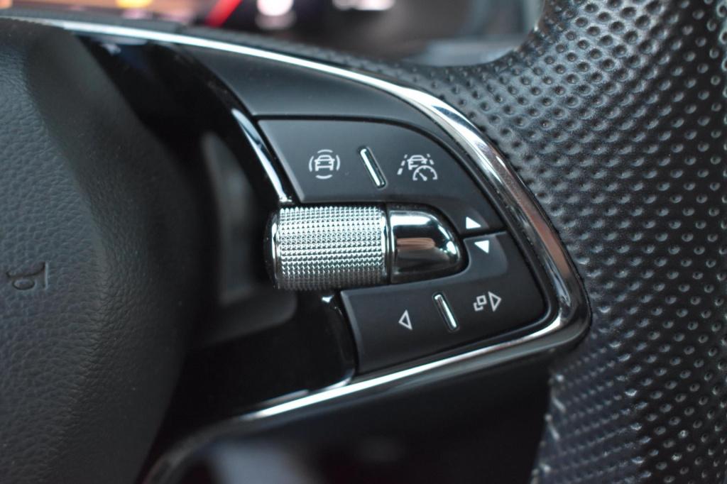 Skoda Kodiaq 1.5 tsi sportline 7p. | mj21 | camera | virtual | nap | stuur 