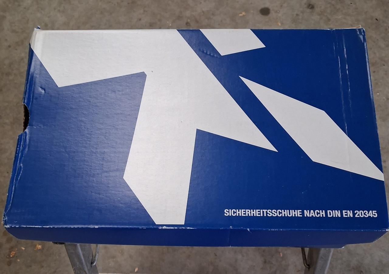 HKS veiligheidsschoenen.