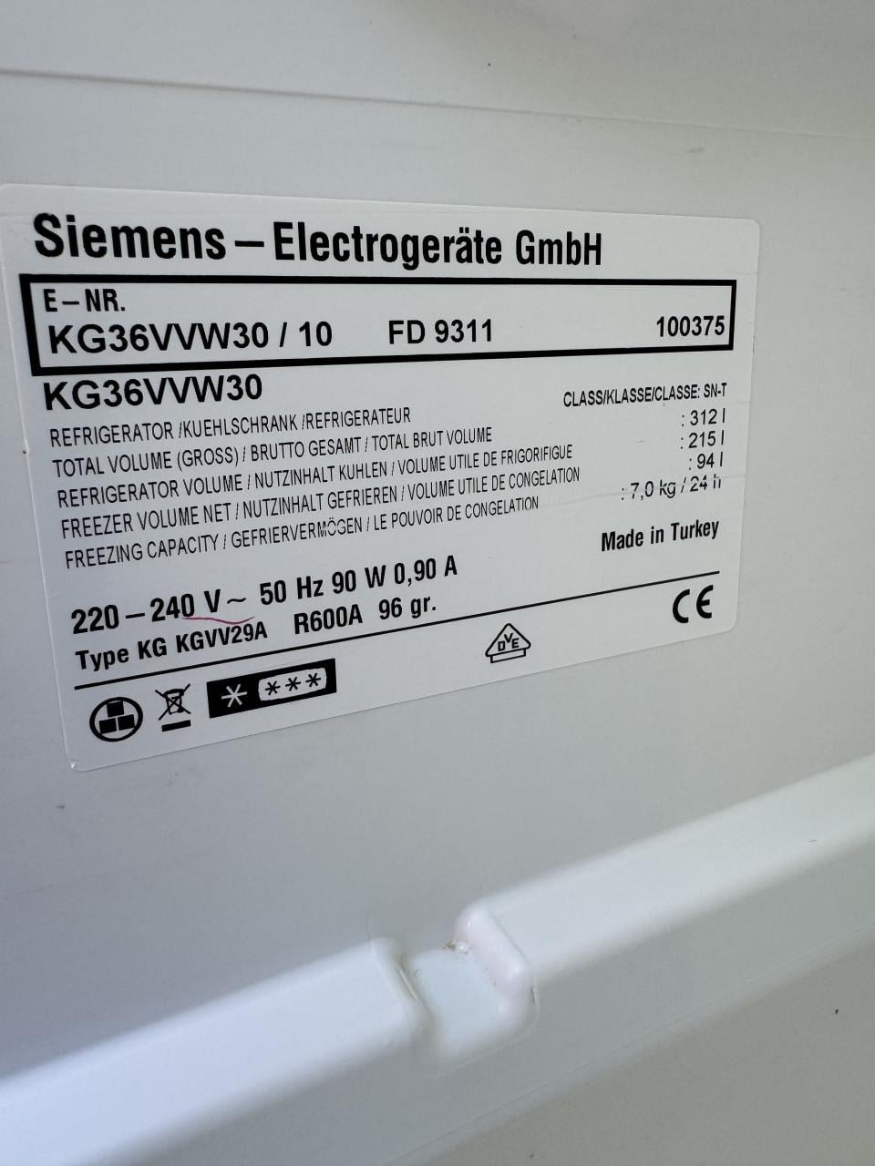 Siemens koel-vriescombinatie, model KG36VVW30.