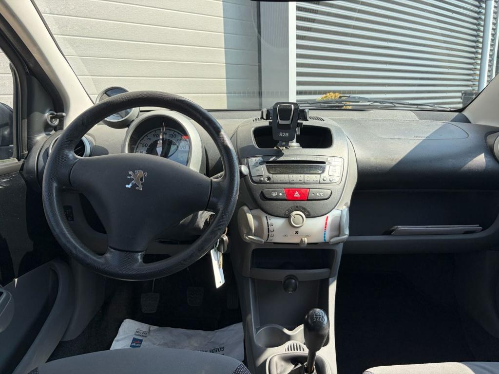 Peugeot 107 1.0-12v xr/airco/5 deurs/metallic/leuke auto/