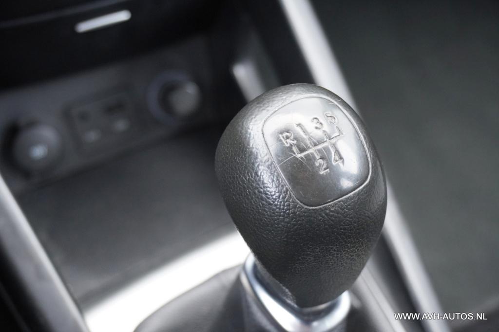 Kia Cee'd 1.4 cvvt x-tra