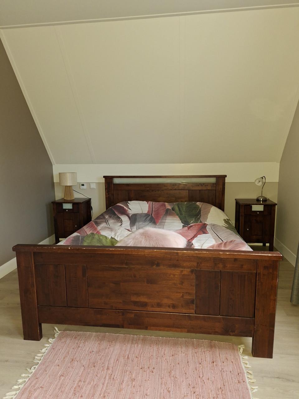 2 persoonsbed 160x210cm