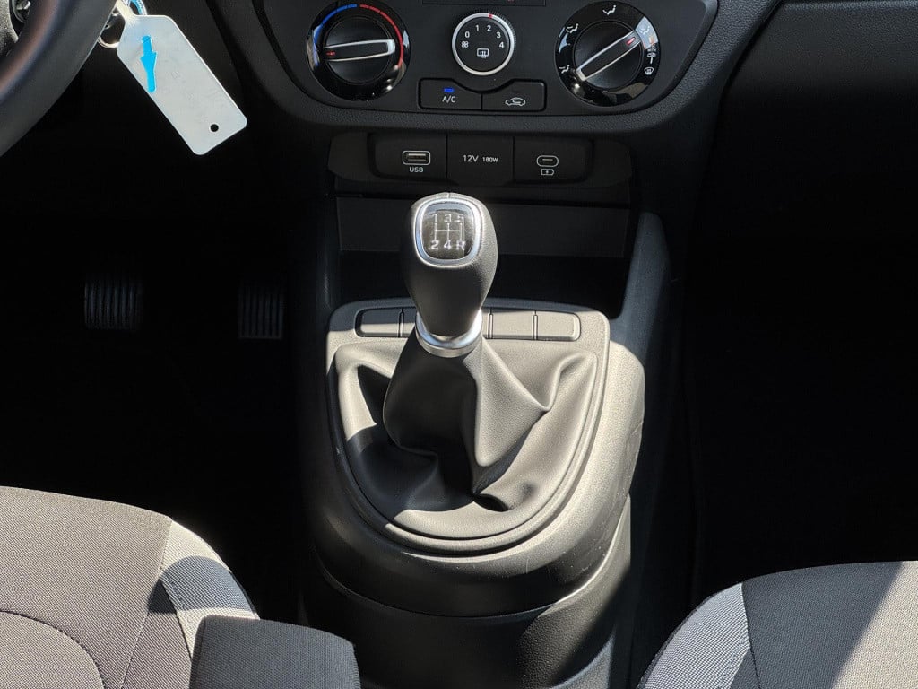 Hyundai I 10 1.0 comfort smart nieuw model! | navigatie | camera | apple ca