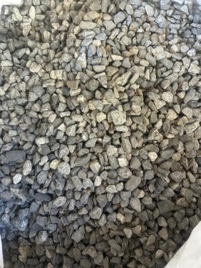 Grind uit voortuin 0,6 m3 grijs gemeleerd van kleur