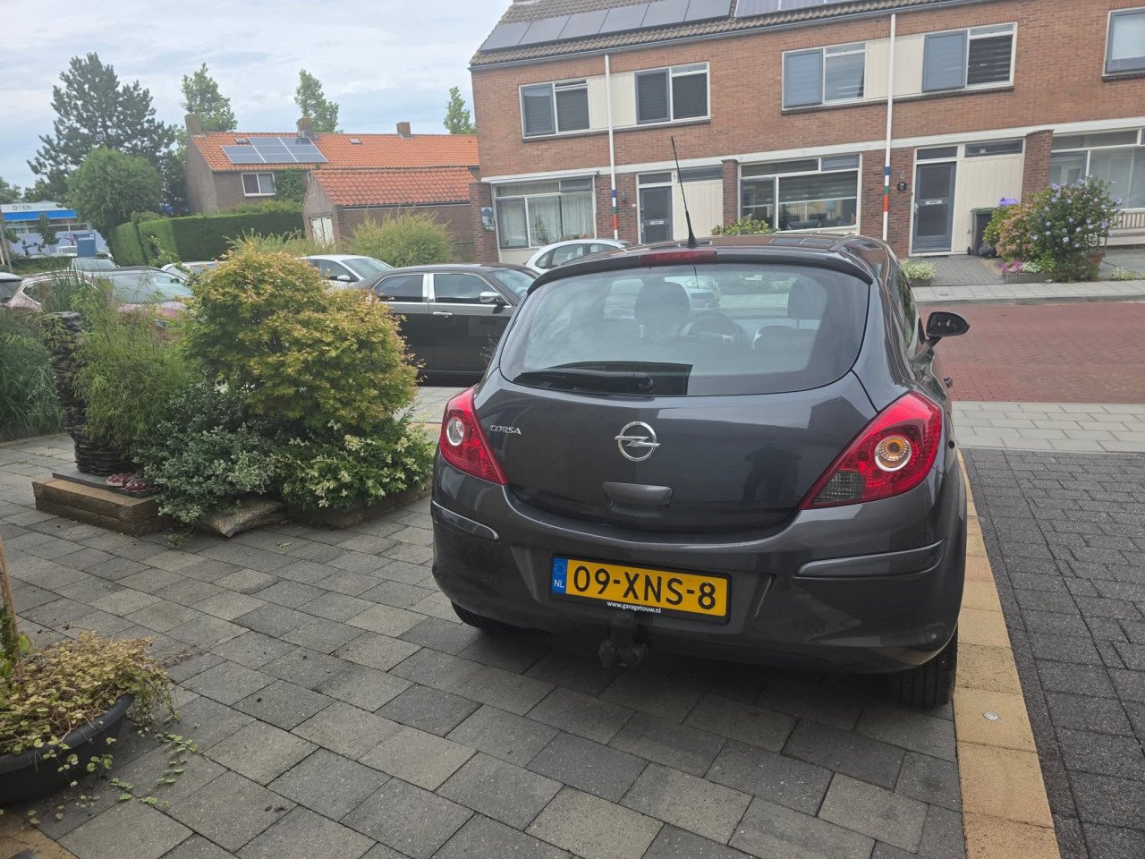 Tekoop zeer mooie Opel Corsa 1.2i 16V Anniversary Edition
