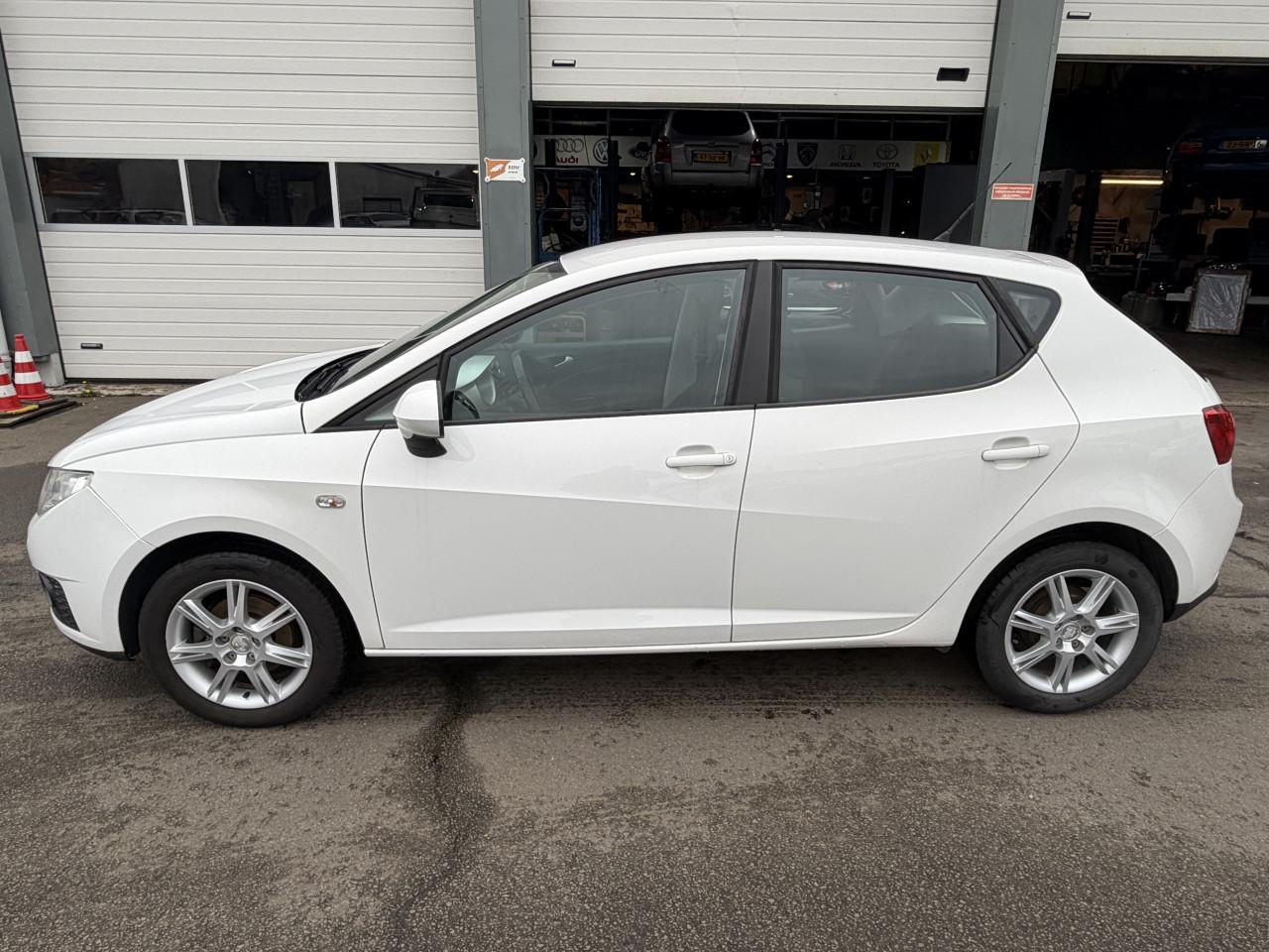 Seat Ibiza 1.4i 5 deurs AIRCO ! ! !