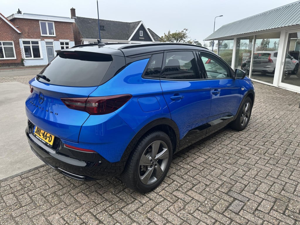 Opel Grandland 1.2 turbo gs line