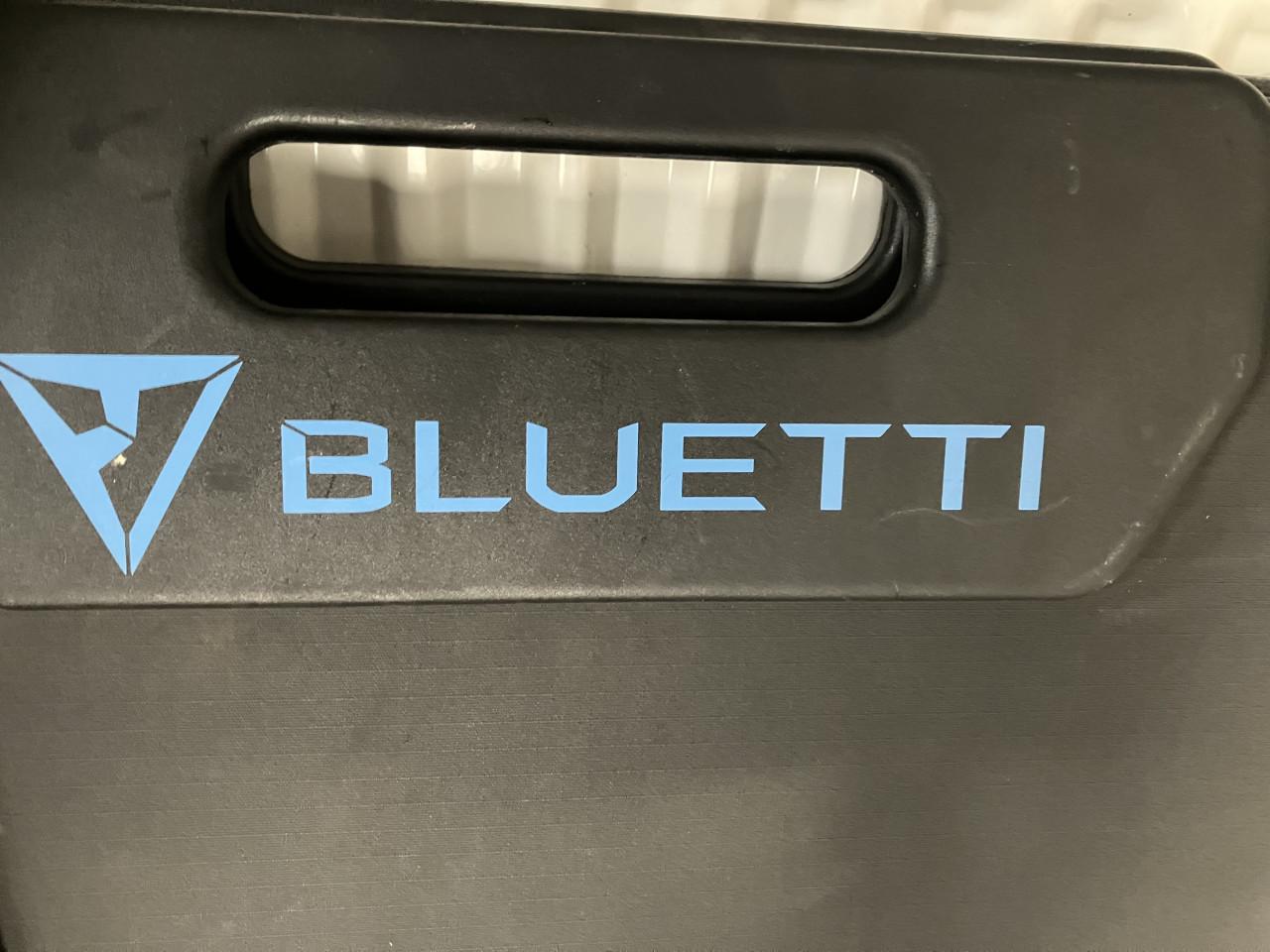 Draagbaar zonnepaneel Bluetti MP200