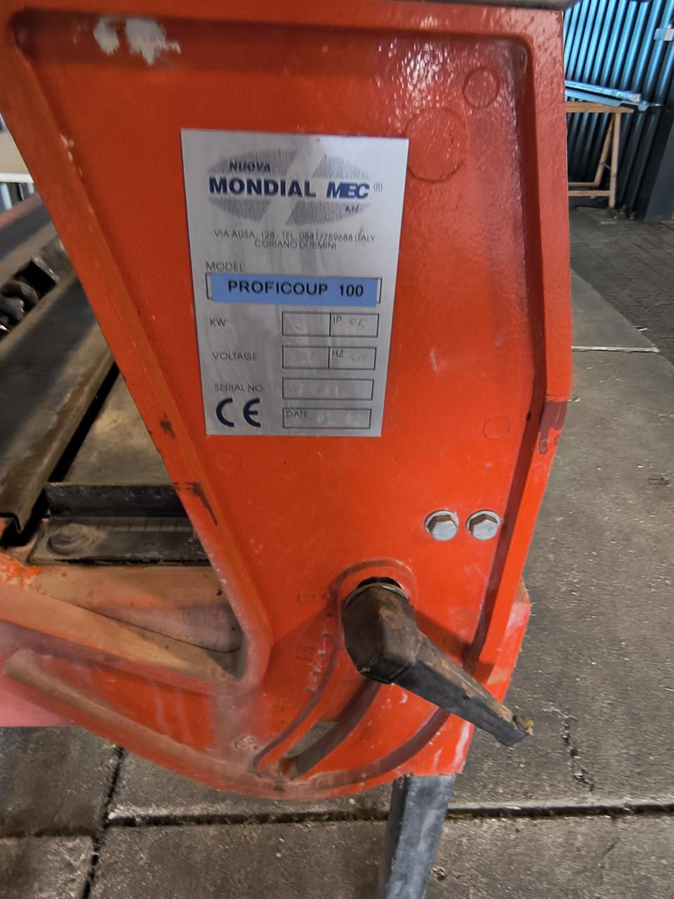 Tegelzaagmachine