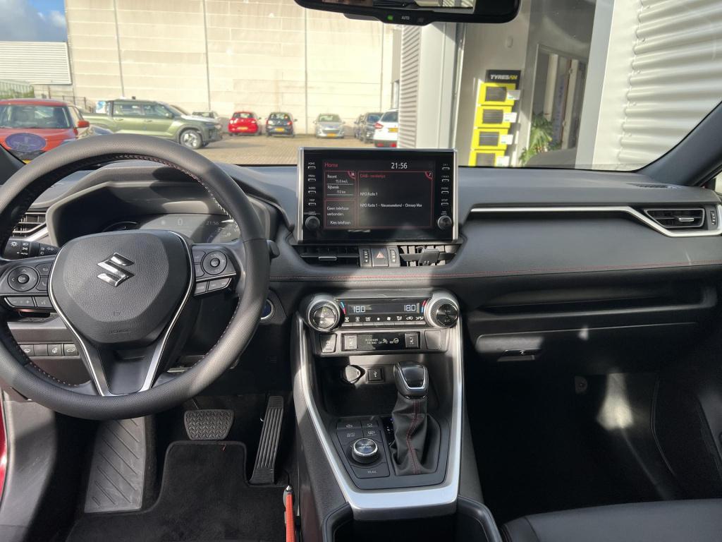 Suzuki Across 2.5 plug-in hybrid style