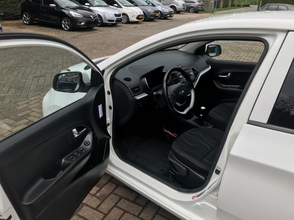 Kia Picanto 1,0 cvvt first edition